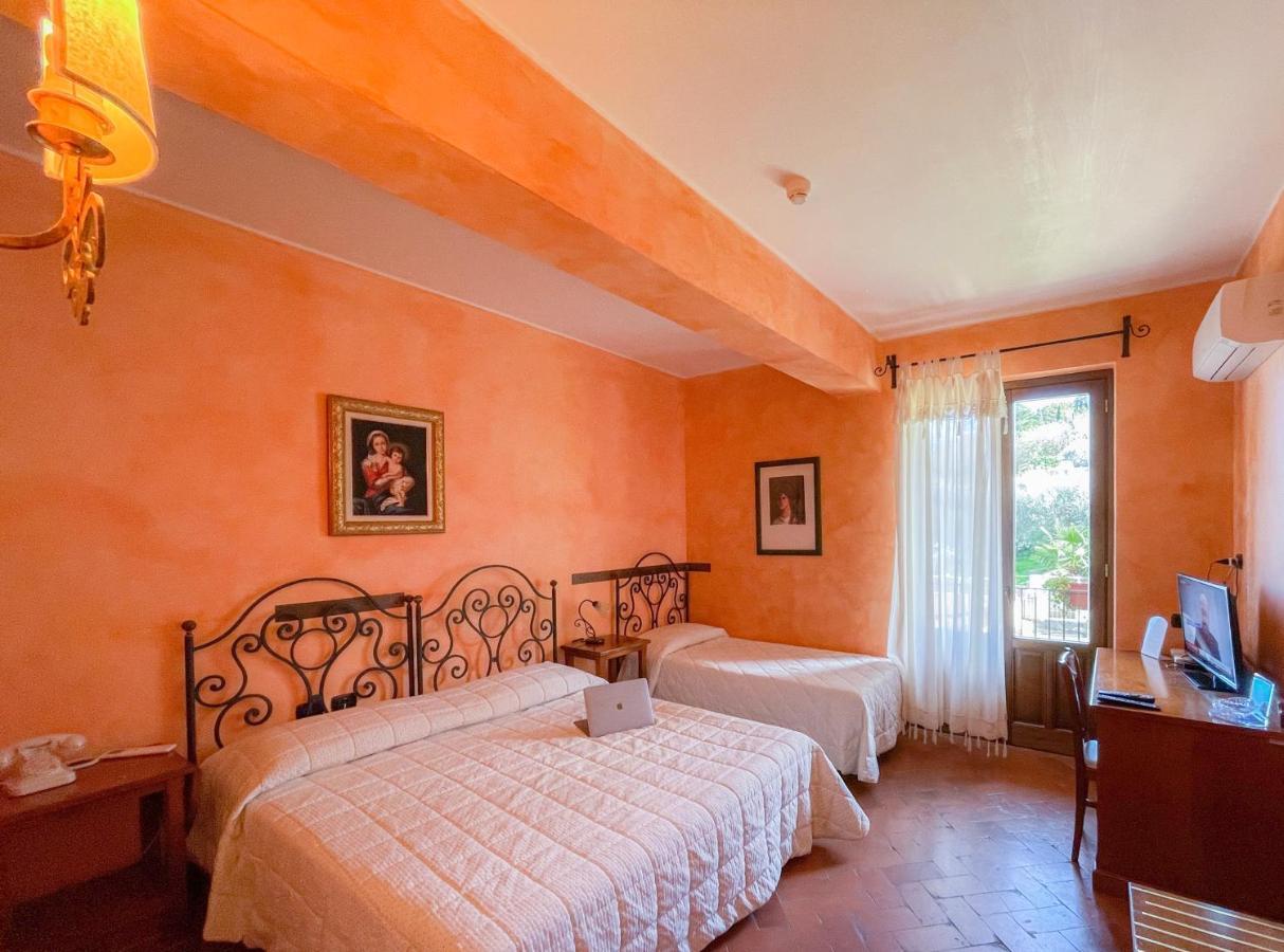 Antica Filanda Hotel Capri Leone Exterior photo